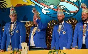 kostuemsitzung3 2026c